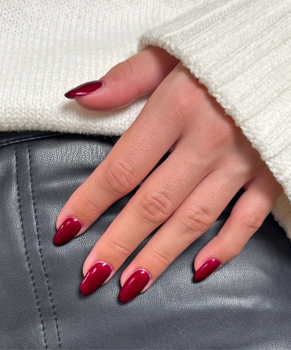 Silky Red - No. 213 - Naillak.dk
